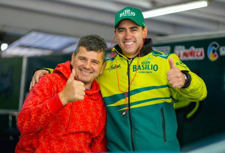 La Carrera de los 200 Pilotos: la dupla Okulovich-Pezzini clasificó en Buenos Aires y aguarda las Finales