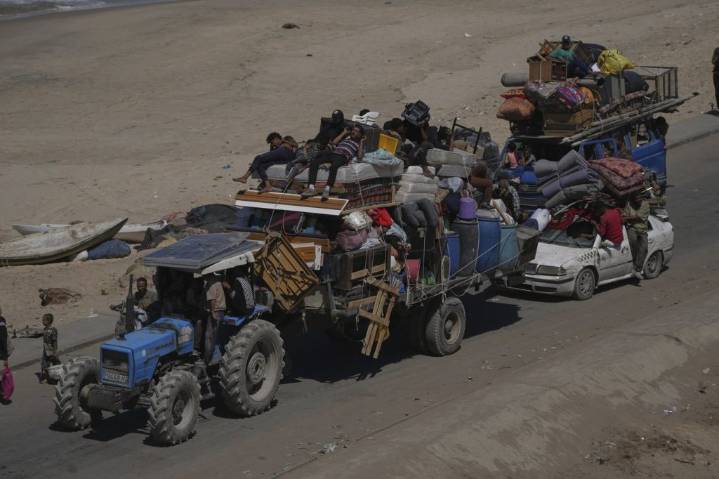 A life-risking trip to deliver aid to Gaza: an Ontario woman shares her story