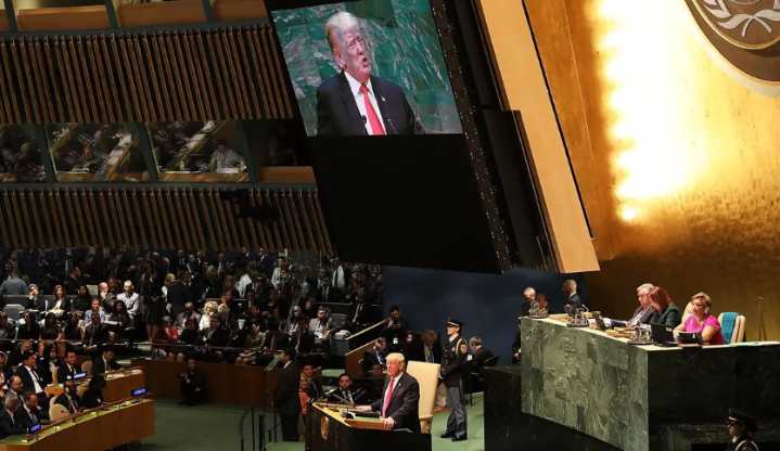 Trump cr ONU de no colaborar en negociaciones de paz