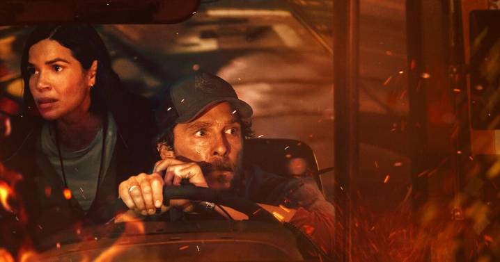 Review: 'The Lost Bus' turns the catastrophe of the 2018 Camp fire into a disaster movie
