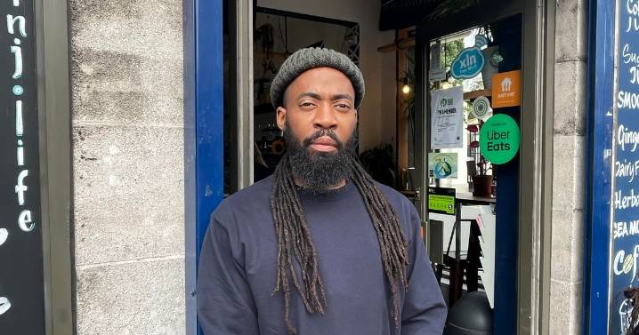 East London juice bar owner slams 'ridiculous' refusal of 4 outside tables over park ‘encroachment’