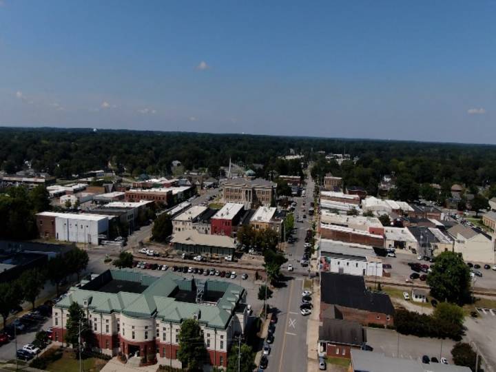 Athens preparing for '8,000 to 10,000' new residents