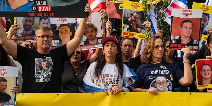 Familiares de rehenes israelíes instaron a Trump a cerrar un acuerdo de tregua y liberación en su encuentro con Netanyahu