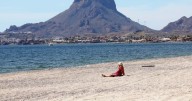 Viajes guiados de turistas impulsan la economía en destinos de Sonora