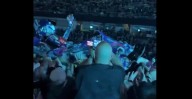 ¡Transformers en vivo! Optimus Prime aparece en concierto de Linkin Park