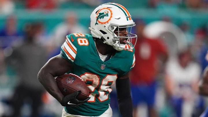 Thursday Night Football prediction, odds, line, spread: Bills vs. Dolphins picks by NFL expert on 26