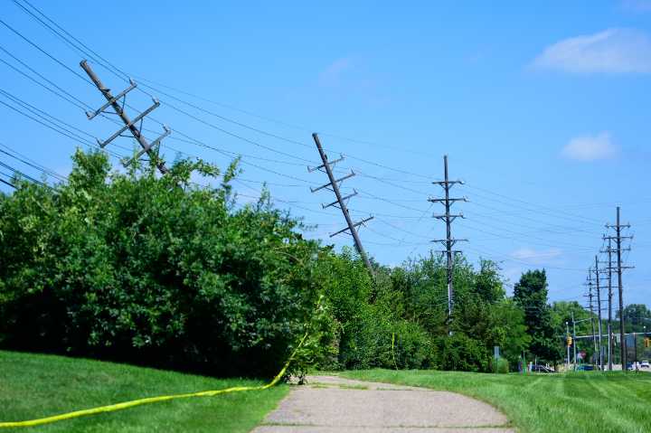 Michigan suffered through longest power outages in the nation, report finds
