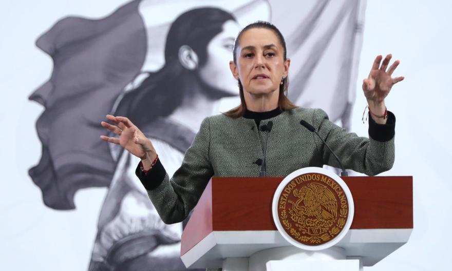Sheinbaum pide "precaución" a mexicanos en EEUU ante posibles redadas en festejos patrios