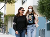 Violet Affleck, hija de Ben Affleck y Jennifer Garner, habla en la ONU sobre los impactos de la covid: “Están ignorando la amenaza del virus prolongado”