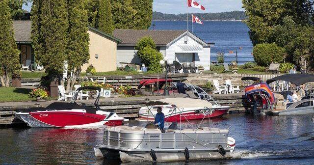 Gananoque, Ont., mayor wants to clamp down on Quebec parking scofflaws