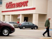 Office Depot despidió a un empleado que se negó a imprimir carteles de Charlie Kirk: "No hago propaganda política"