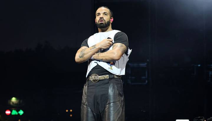 Oktoberfest’s Very Own: Drake Lands In Germany For Annual Festival, Serves Certified Lederhosen Boy Looks