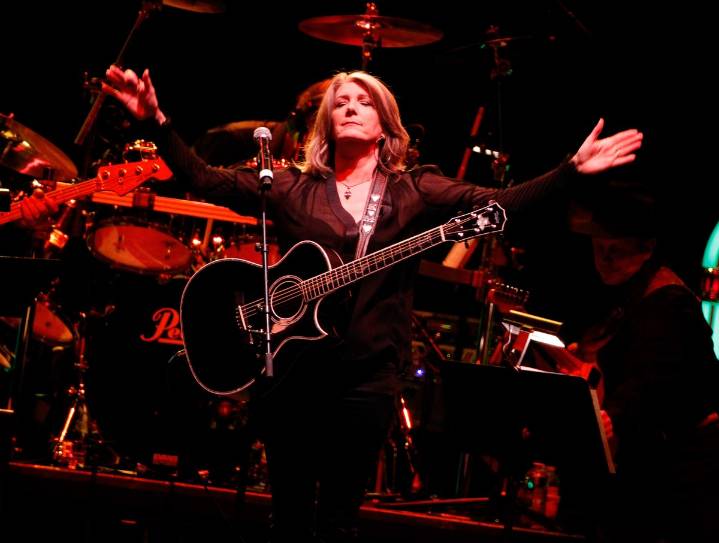 Kathy Mattea's Back in Owensboro for Rare Sunday Show [INTERVIEW]