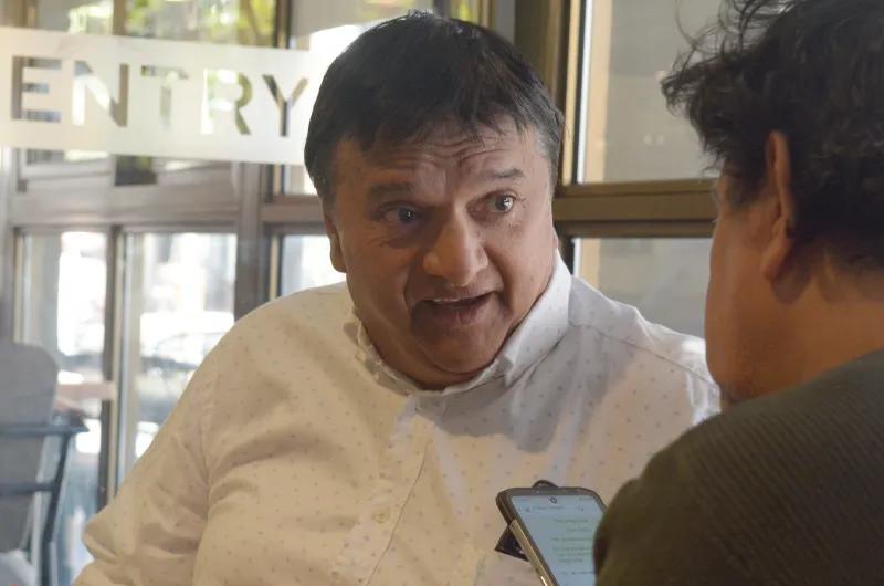 "Mi ex es una versión mejorada de una viuda negra. Exige $ 150 M"