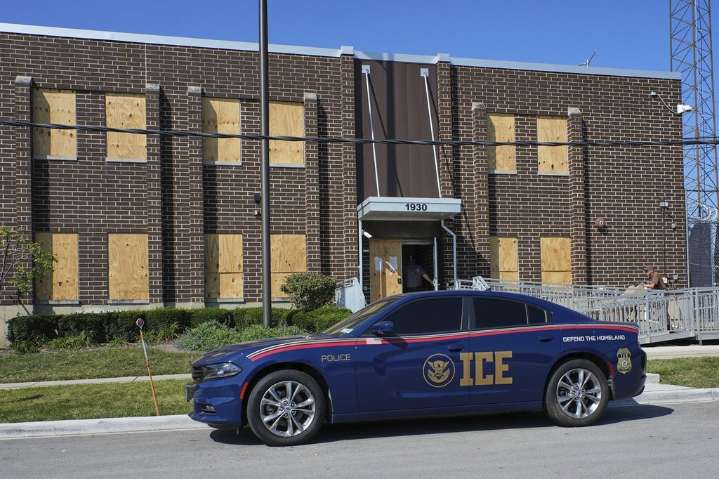 As immigration arrests spike in Chicago, activists escalate tactics to fight back