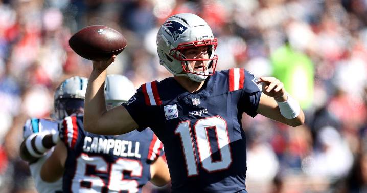 Patriots Week 4 Ups and Downs: An all-around performance led to blowout win over Panthers