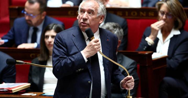 Un país ingobernable: Francia vuelve a quedarse sin primer ministro