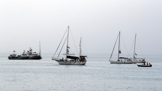 Barco de flotilla que lleva a Greta Thunberg a Gaza fue atacado por un dron en Túnez