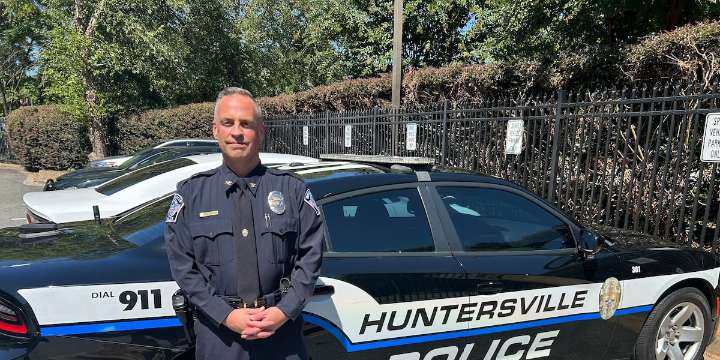 New Huntersville police chief talks goals for the department