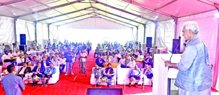 Efforts underway to extend incentives under CSS to bolster industrial development in J&K: LG