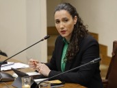 Subsecretaria Albagli califica de "absolutamente inaceptable" el ataque a trabajador TEA en Hospital de Osorno