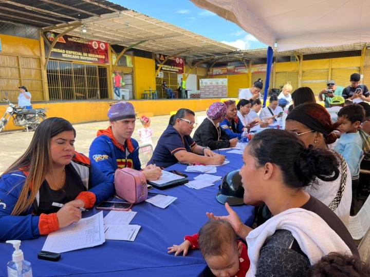 Trabajadores del Mercado de Mayoristas beneficiados con jornada de salud