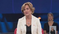 La mirada de Matthei sobre violencia escolar: "Si han usado bombas molotov pasan a ser delincuentes"