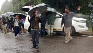 Govt appears to soften stance towards tourist taxi demands