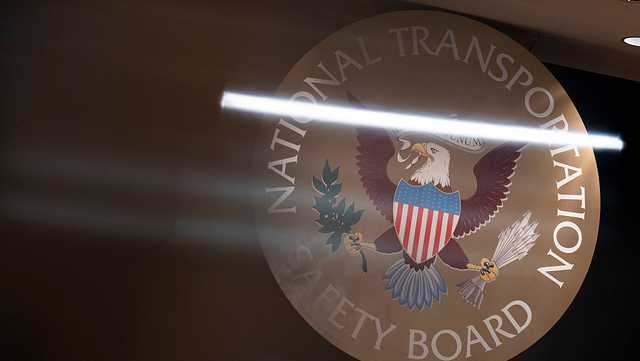 NTSB blames distracted controllers for San Diego close call