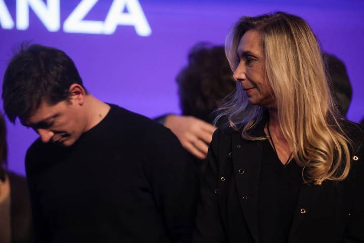 Javier Milei intenta alinear a Karina, Santiago Caputo y la militancia libertaria antes de encarar la campaña nacional