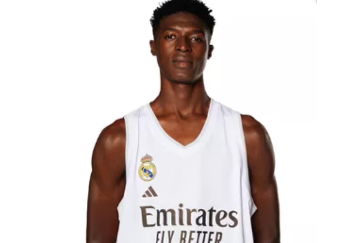 Real Madrid incorpora a joven prodigio maliense de 11 años que rompe récords de estatura en el baloncesto infantil