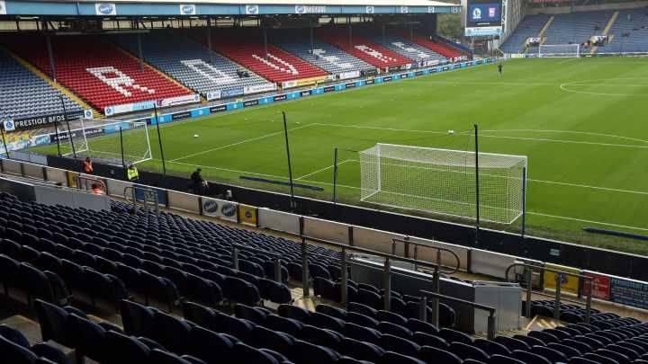 Championship clash abandoned with just ten minutes to play to cost side three points