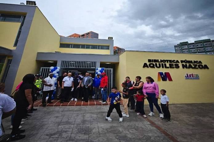 Entregada recuperada Biblioteca “Aquiles Nazoa” en parroquia Caricuao