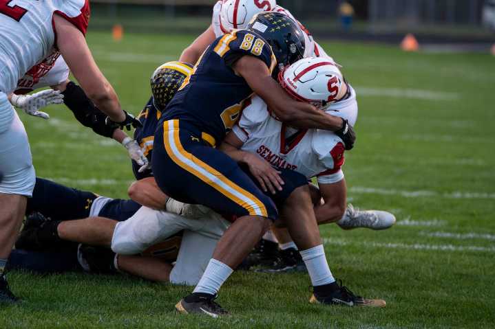 Saginaw-area football highlights: Heritage rolls to first win of season