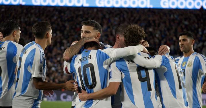 “El que no salta no va al Mundial”: Argentina se burla de Chile en su festejo ante Venezuela
