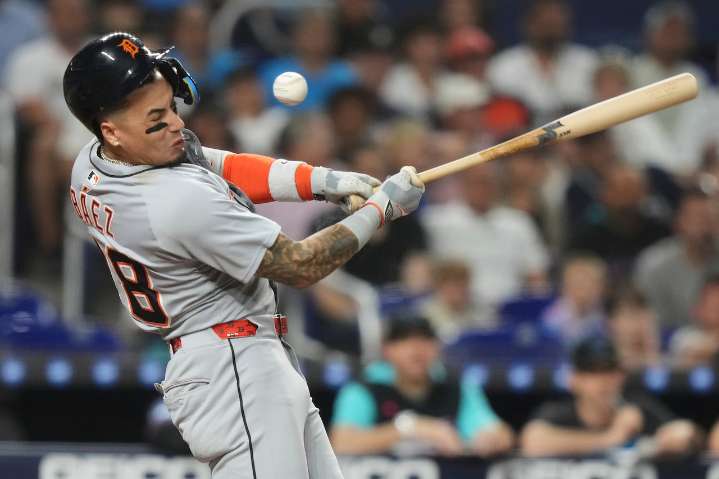 Bad night in Miami: Two Tigers leave with injuries in loss to Marlins