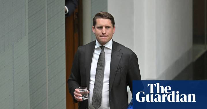 Andrew Hastie threatens to quit Coalition frontbench over net zero
