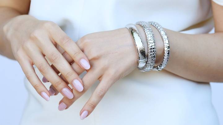 Uñas baby pink: 12 diseños tiernos y modernos que serán tu manicura favorita