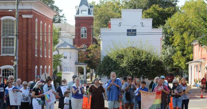 Constitution Day Parade highlights civic pride, calls for education