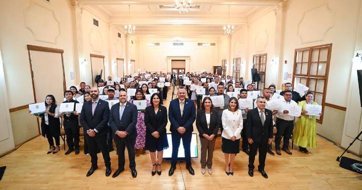 UABC otorga 114 nuevas bases laborales