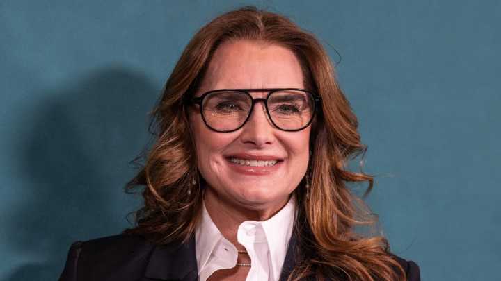 Brooke Shields Has No Shame In Fake-Tanning (But You'd Never Know It's Not Real)