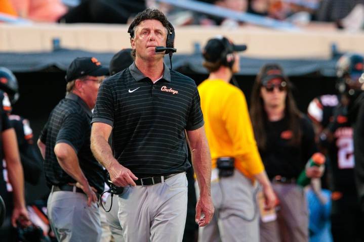 Deadspin | Mike Gundy ‘100%’ wants to remain at Oklahoma State