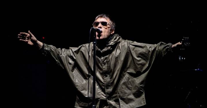 Reseña | Oasis en CDMX: el reencuentro de hermanos que unió a varias generaciones