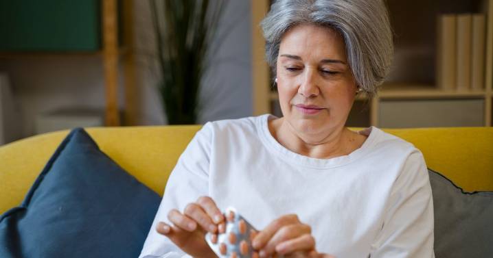 People on common medications warned 'do not mix' with paracetamol or ibuprofen