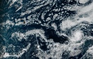 Hurricane Kiko strengthens, remains far east of Hawaii