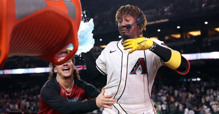 Cold Like the Frog! Dbacks 4,  Dodgers 3