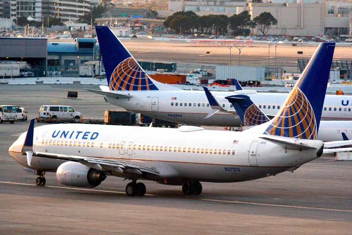 2 United Planes Collide on San Francisco Runway