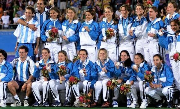 Pasión, garra y legado: la psicóloga que forjó la identidad de Las Leonas, a 25 años de su nacimiento
