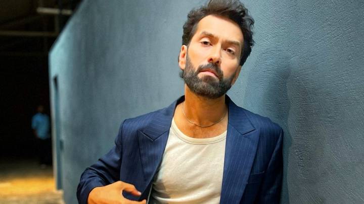 Skinny Jalebi And Fatty Fafda With Espresso: How Nakuul Mehta’s Starts His Day