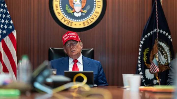 “ONLY I CAN SAVE Them!!!”: Trump Takes Credit for Falling Crime as National Guard Heads to Memphis